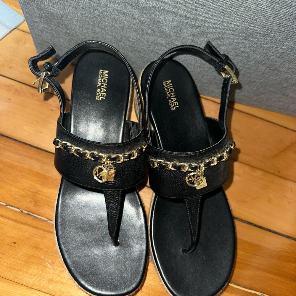 Elsa Wedge Sandal in Black/Luggage. Like new. Worn once. Box not included.